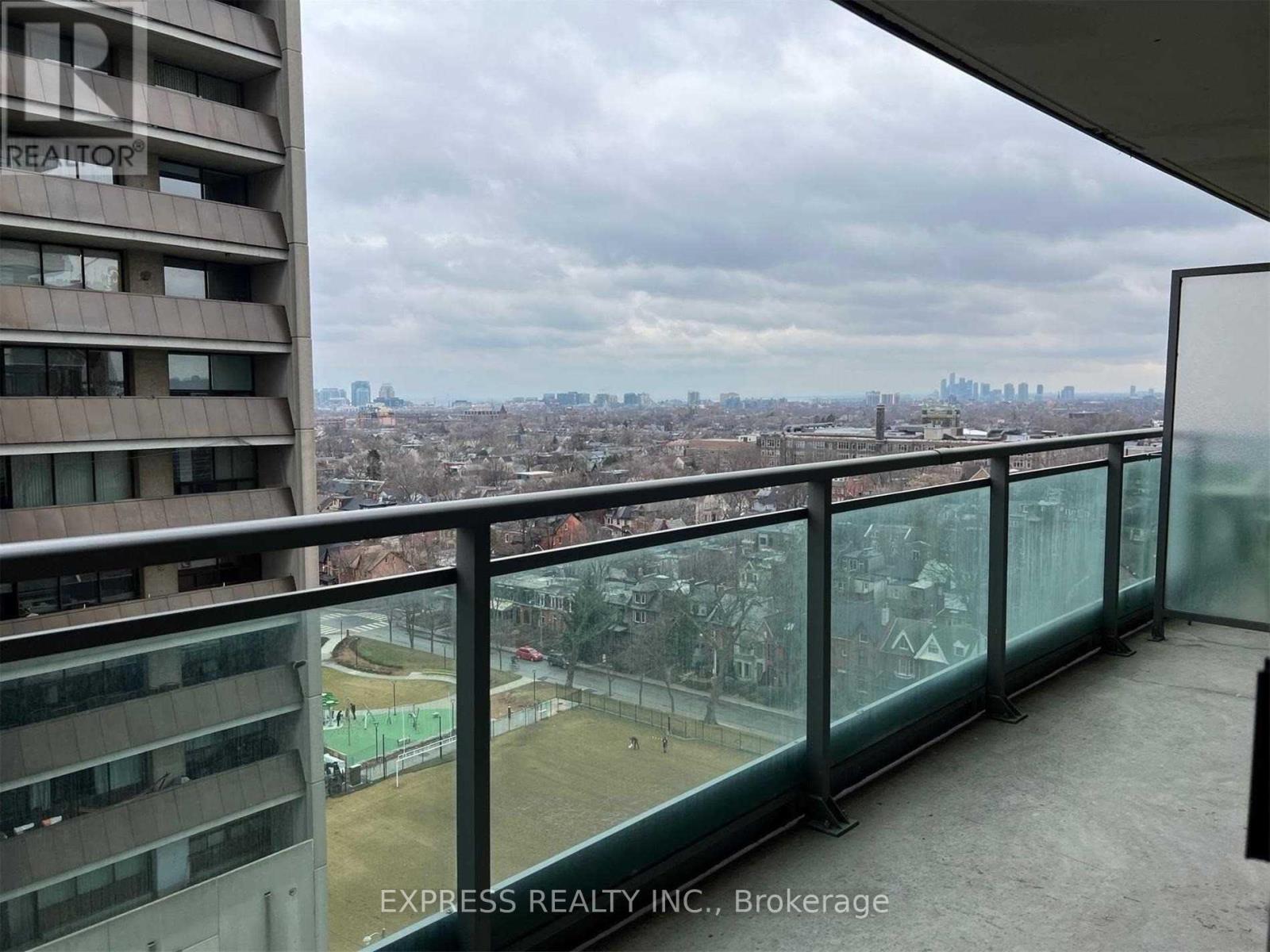 1302 - 736 Spadina Avenue, Toronto, Ontario  M5S 2J6 - Photo 9 - C13875664