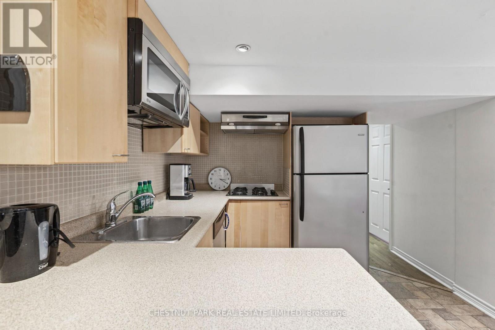 Lower - 44 Glen Echo Road, Toronto, Ontario  M4N 3E3 - Photo 13 - C13875694