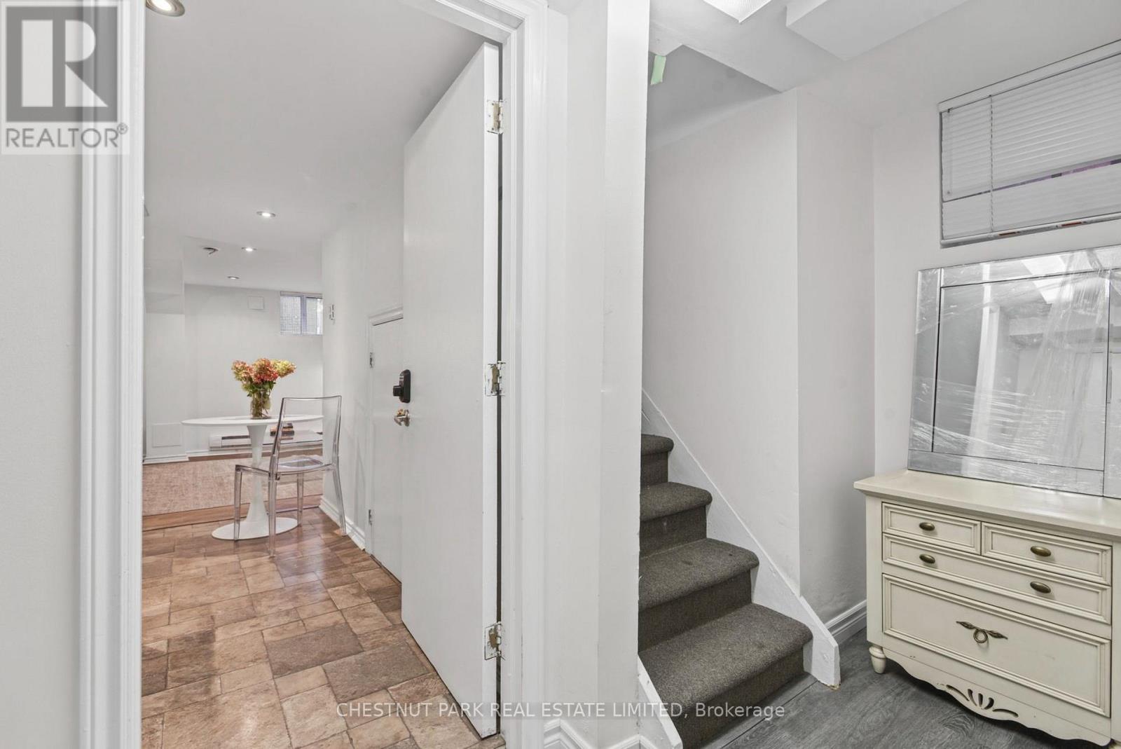 Lower - 44 Glen Echo Road, Toronto, Ontario  M4N 3E3 - Photo 19 - C13875694