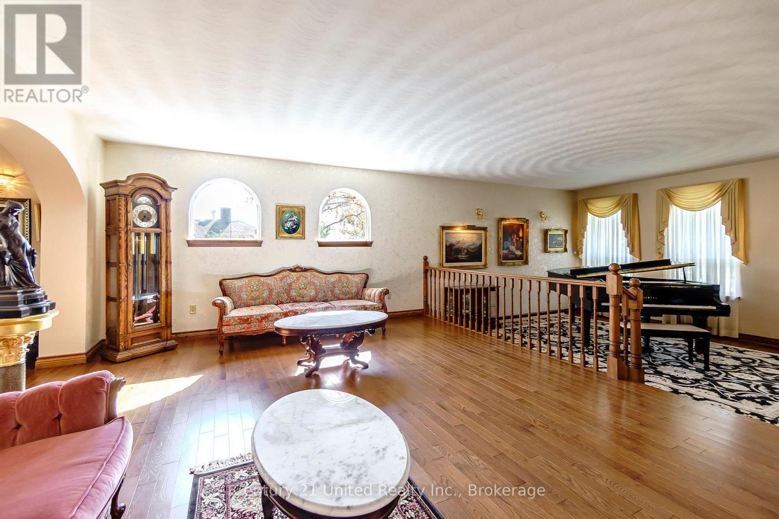 136 Wallis Drive, Peterborough, Ontario  K9J 6C1 - Photo 7 - X13875596