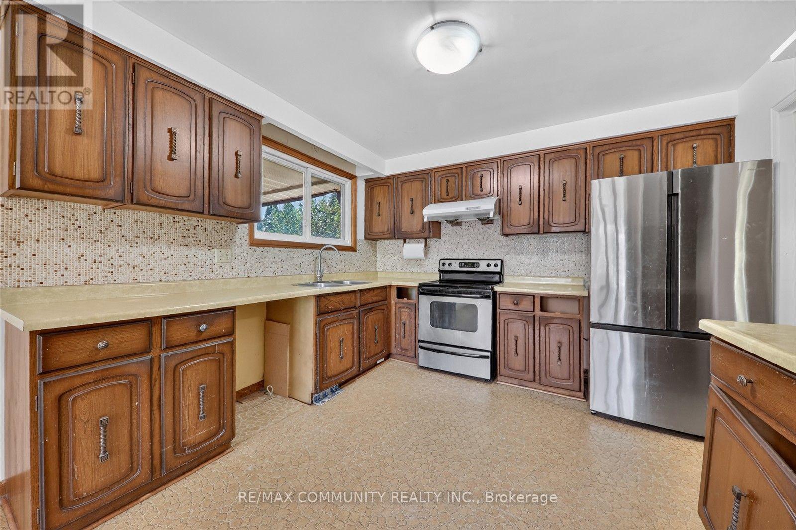 10 Tanya Place, Toronto, Ontario  M1S 1P3 - Photo 12 - E13875418