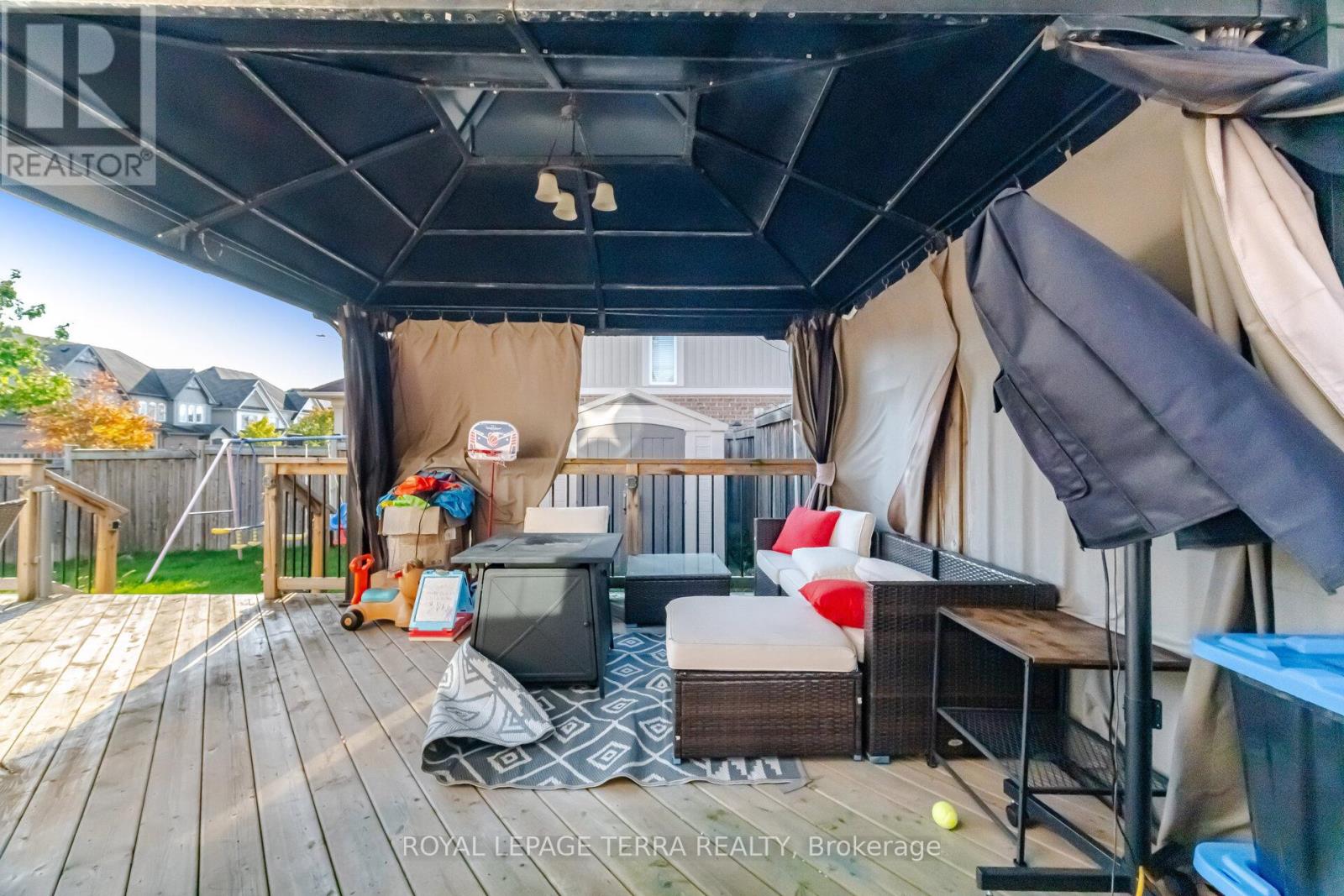86 Edwin Carr Street, Clarington, Ontario  L1C 0R4 - Photo 39 - E13875590