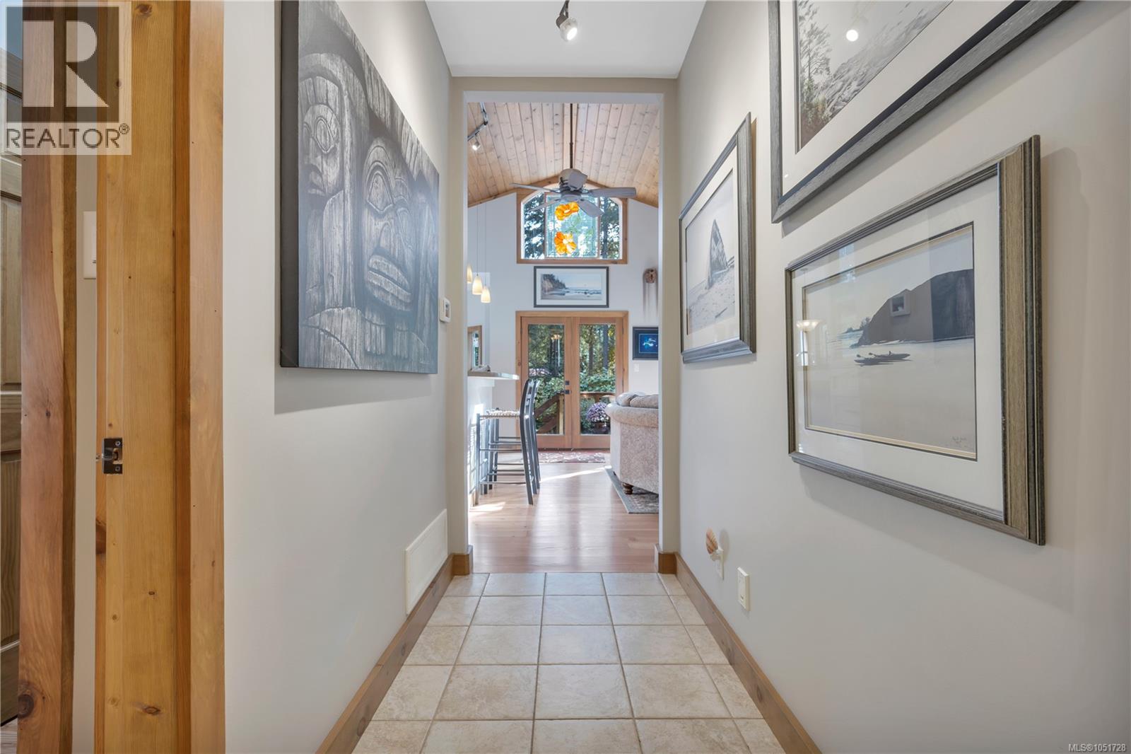 2575 Coho Dr