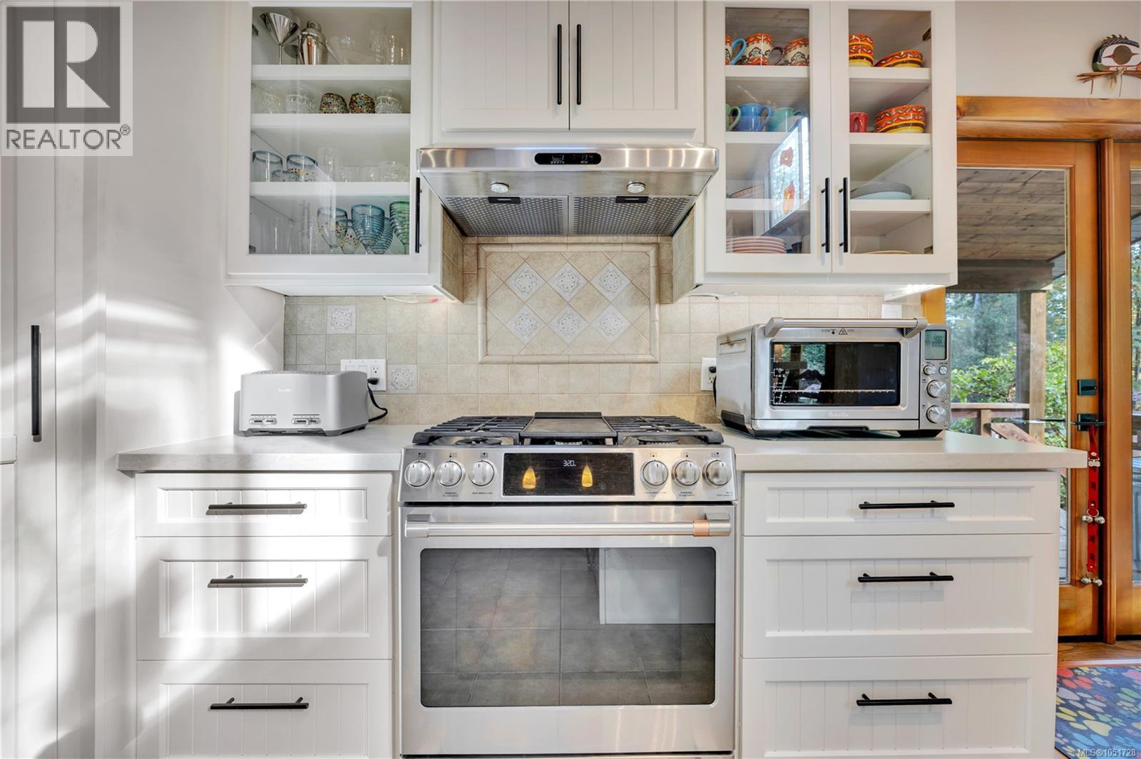 2575 Coho Dr