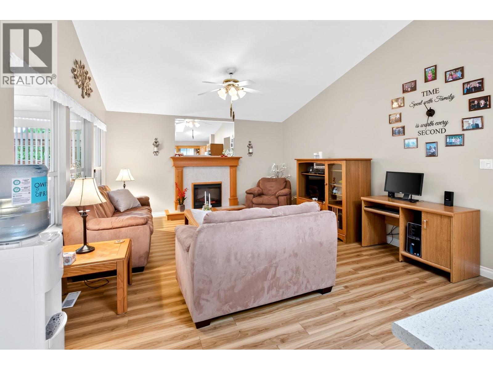 11690 206a Street, Maple Ridge, British Columbia  V2X 0X8 - Photo 6 - R3173201