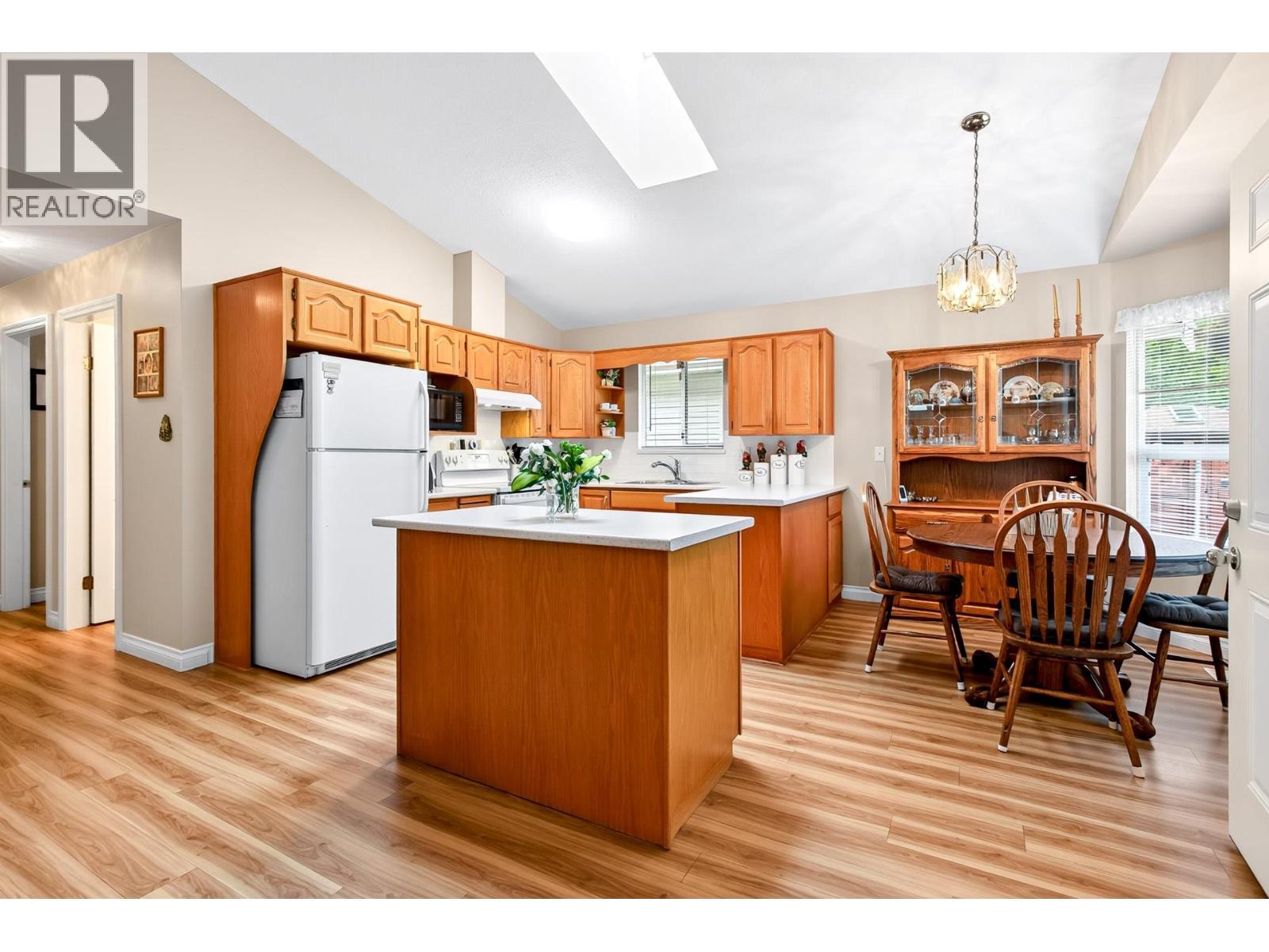 11690 206a Street, Maple Ridge, British Columbia  V2X 0X8 - Photo 11 - R3173201