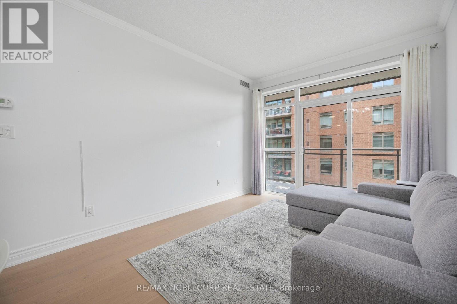 308 - 281 Woodbridge Avenue, Vaughan, Ontario  L4L 0C6 - Photo 11 - N13875448