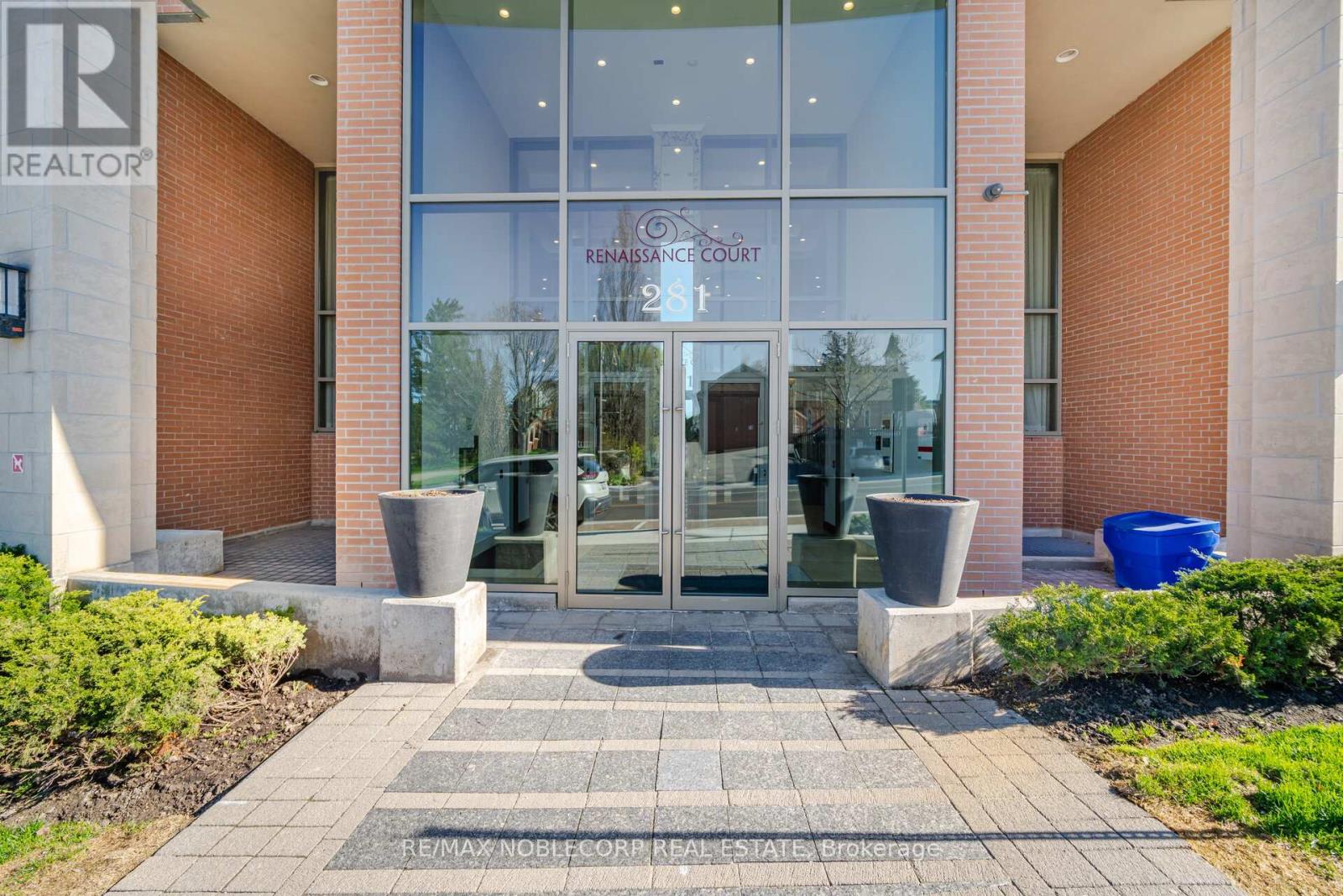 308 - 281 Woodbridge Avenue, Vaughan, Ontario  L4L 0C6 - Photo 2 - N13875448