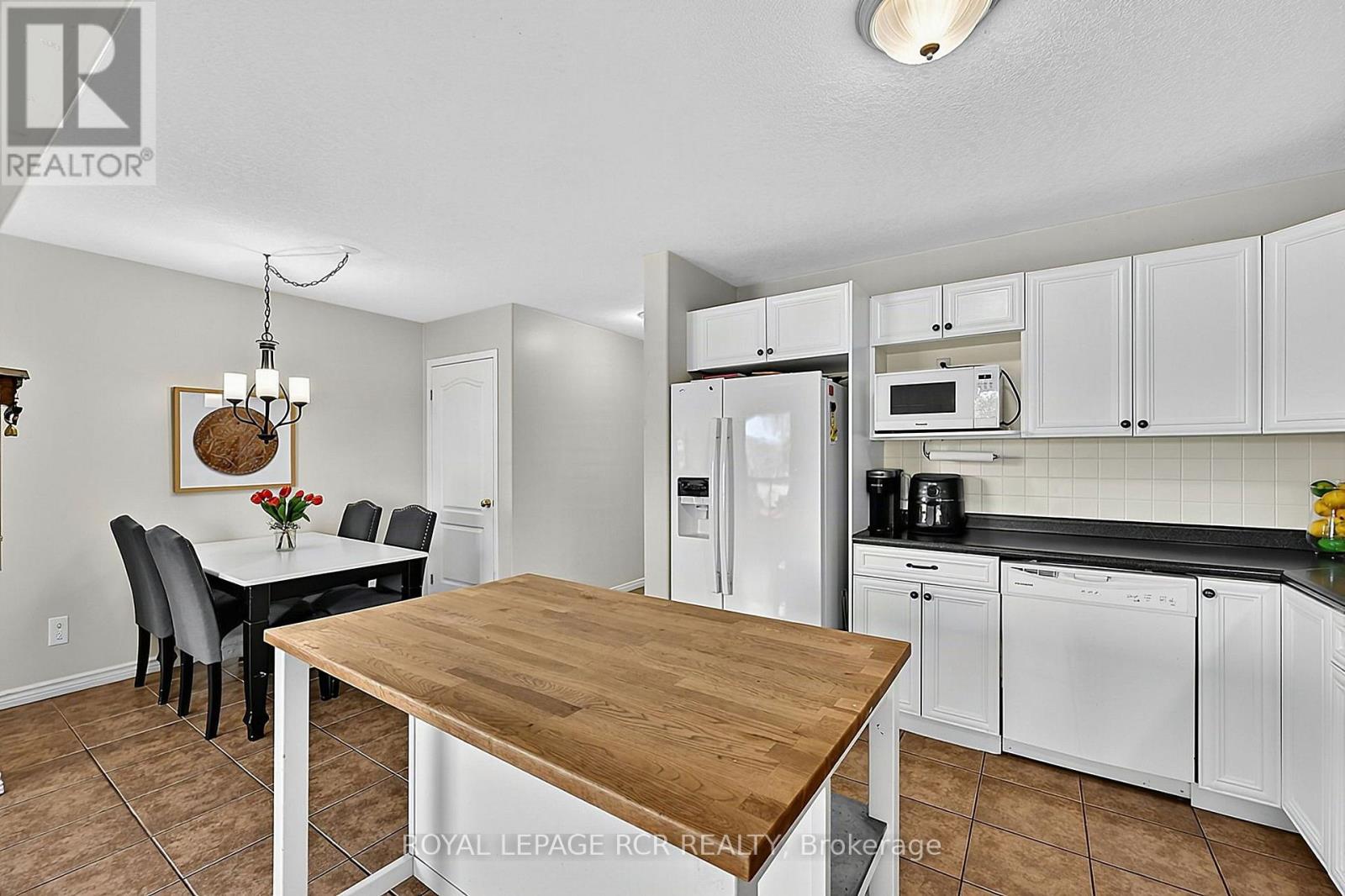 68 Shephard Avenue, New Tecumseth, Ontario  L9R 2G3 - Photo 11 - N13875462