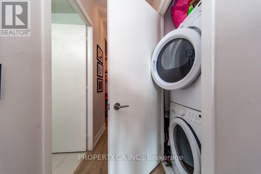 906 - 9471 Yonge Street, Richmond Hill (Observatory), Ontario  L4C 0Z5 - Photo 10 - N13875568