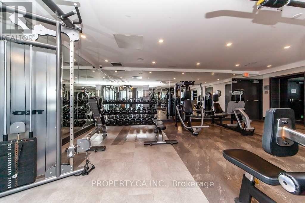 906 - 9471 Yonge Street, Richmond Hill (Observatory), Ontario  L4C 0Z5 - Photo 13 - N13875568