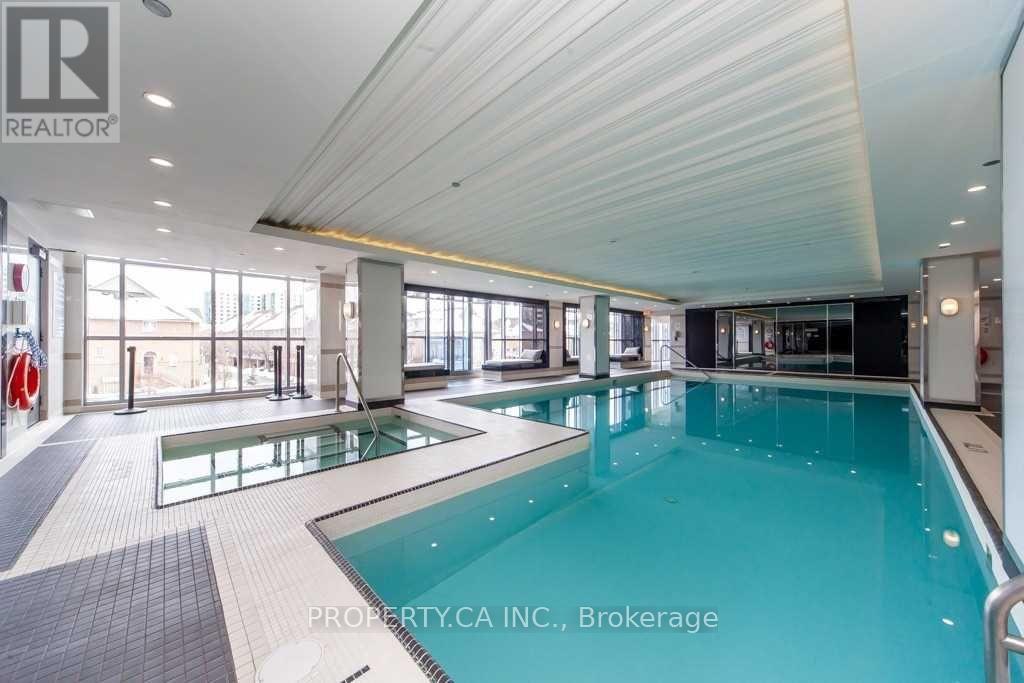 906 - 9471 Yonge Street, Richmond Hill (Observatory), Ontario  L4C 0Z5 - Photo 15 - N13875568