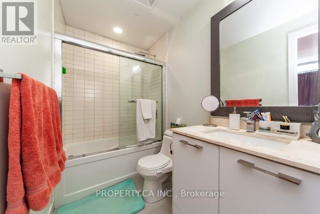 906 - 9471 Yonge Street, Richmond Hill (Observatory), Ontario  L4C 0Z5 - Photo 8 - N13875568