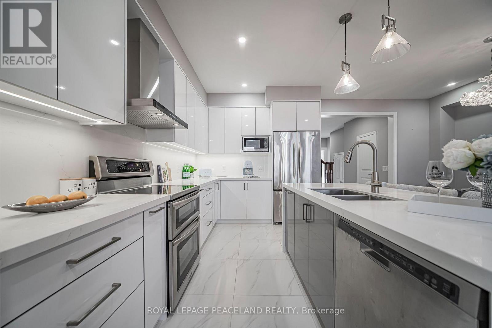 129 Lacewood Drive, Richmond Hill, Ontario  L4S 0E5 - Photo 15 - N13875570
