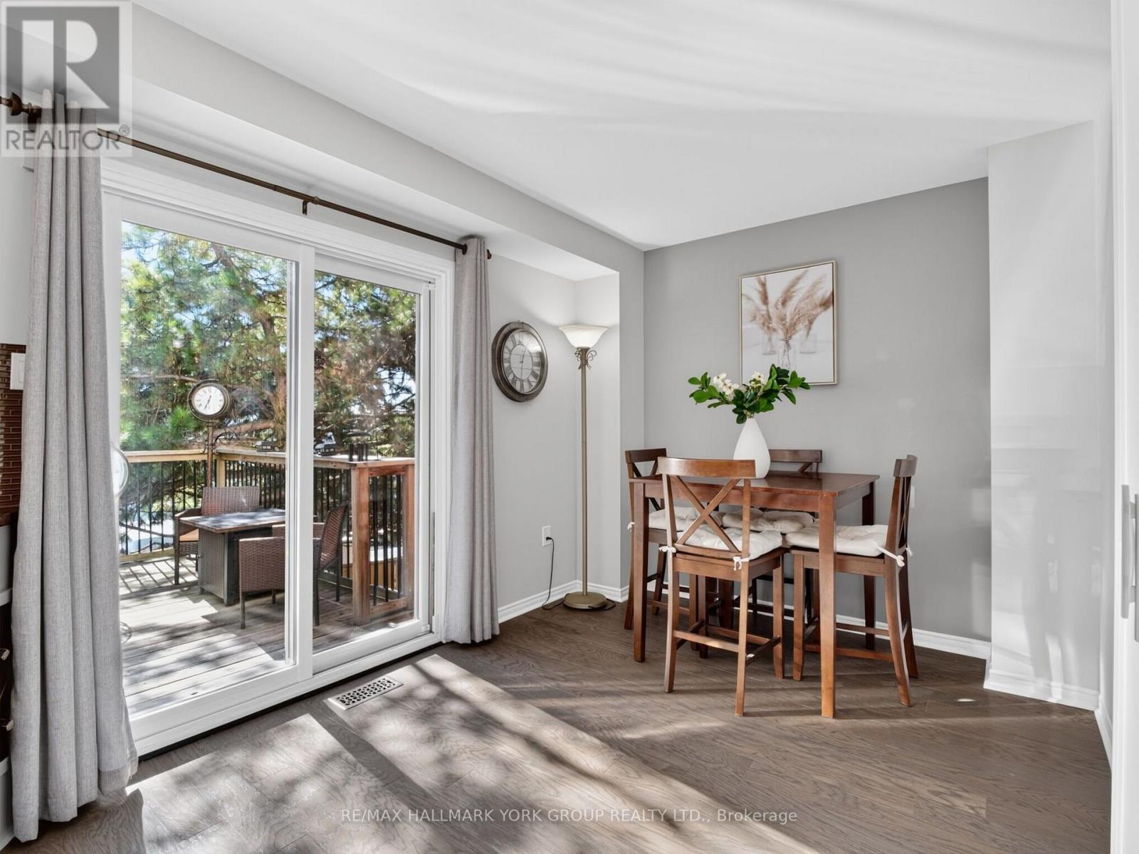 32 - 315 Wilkes Court, Aurora, Ontario  L4G 6G7 - Photo 15 - N13875582