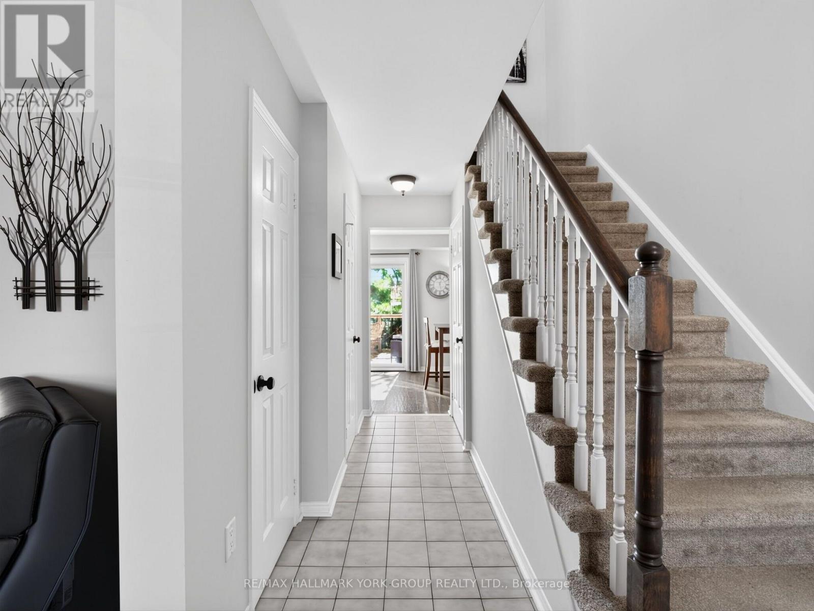 32 - 315 Wilkes Court, Aurora, Ontario  L4G 6G7 - Photo 19 - N13875582