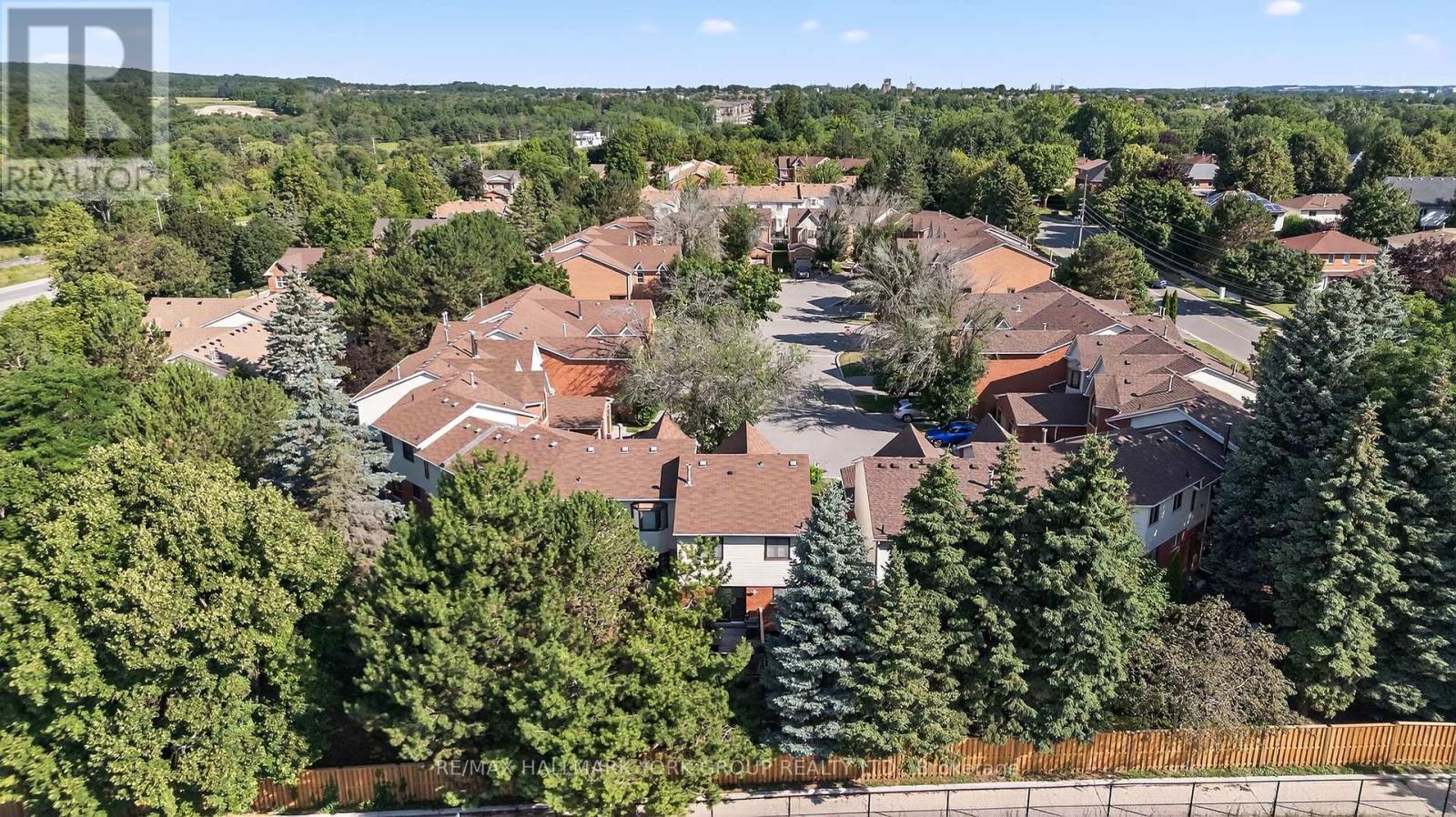 32 - 315 Wilkes Court, Aurora, Ontario  L4G 6G7 - Photo 42 - N13875582