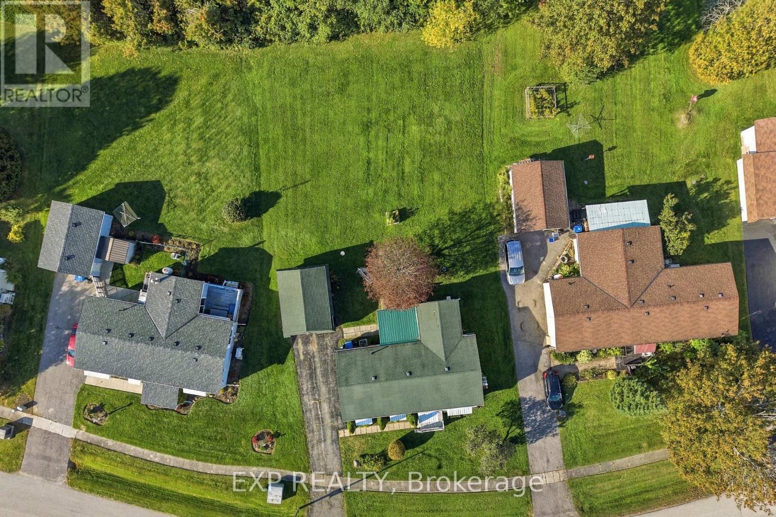 139 Roxanna Drive, Georgina, Ontario  L0E 1R0 - Photo 30 - N13875660