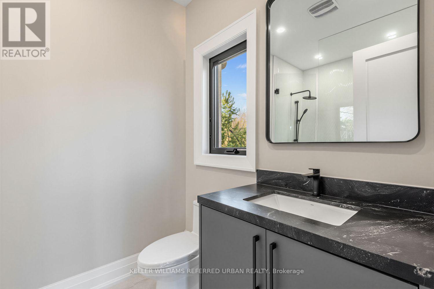 160 Lawrence Avenue, Richmond Hill, Ontario  L4C 1Z5 - Photo 42 - N13875714