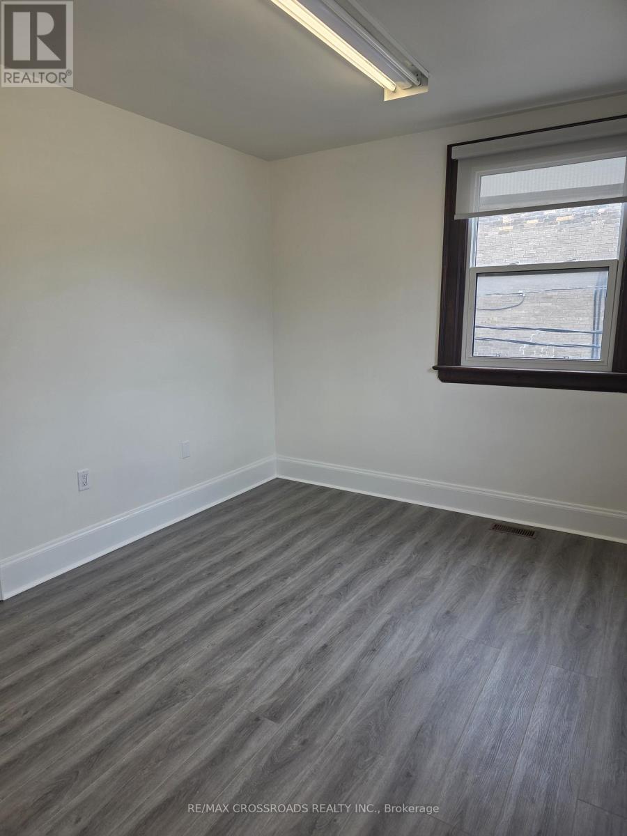5 - 15221 Yonge Street, Aurora, Ontario  L4G 1L8 - Photo 11 - N13875724