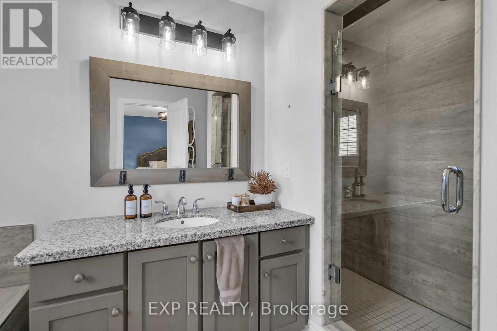 10 Vita Stephanie Court, Georgina, Ontario  L0E 1R0 - Photo 37 - N13875766