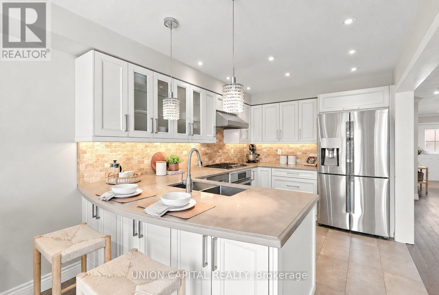 126 Matteo David Drive, Richmond Hill, Ontario  L4S 2S6 - Photo 6 - N13875772