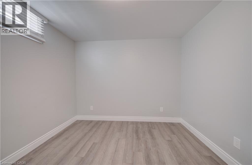 1064 Copper Leaf Crescent, Kitchener, Ontario  N2E 3W4 - Photo 34 - 40860555
