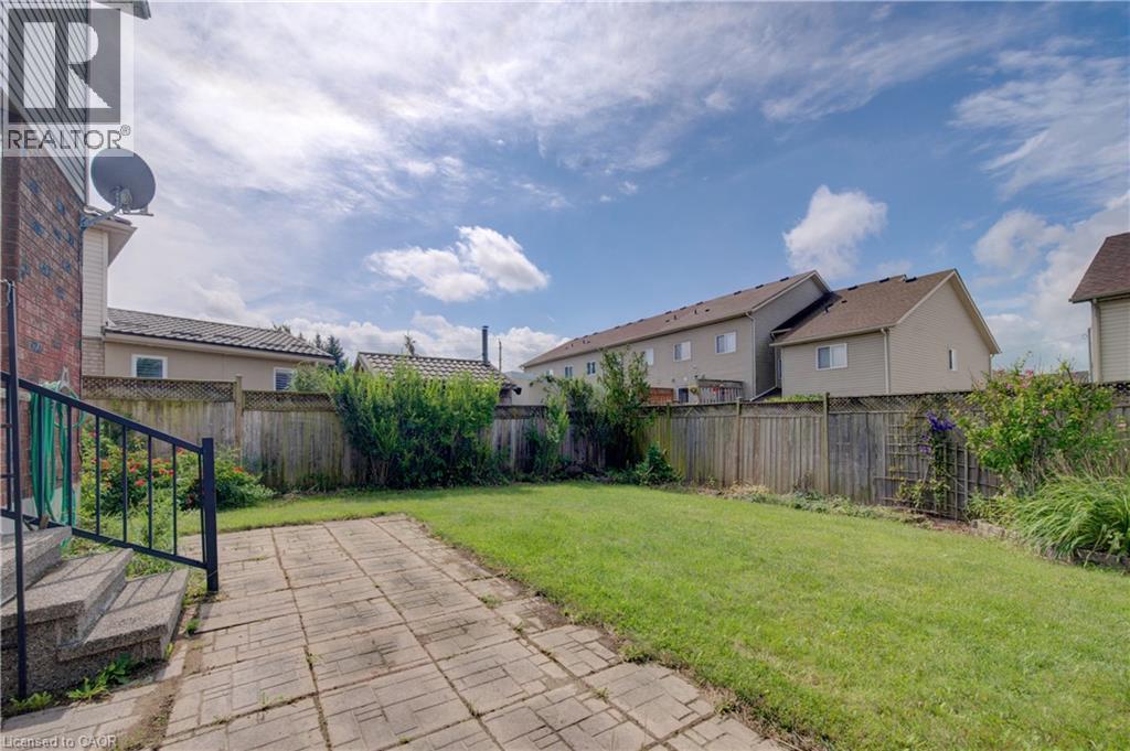 1064 Copper Leaf Crescent, Kitchener, Ontario  N2E 3W4 - Photo 35 - 40860555