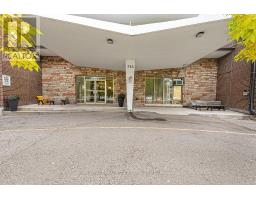 305 - 785 BROWNS LINE, Toronto, Ontario