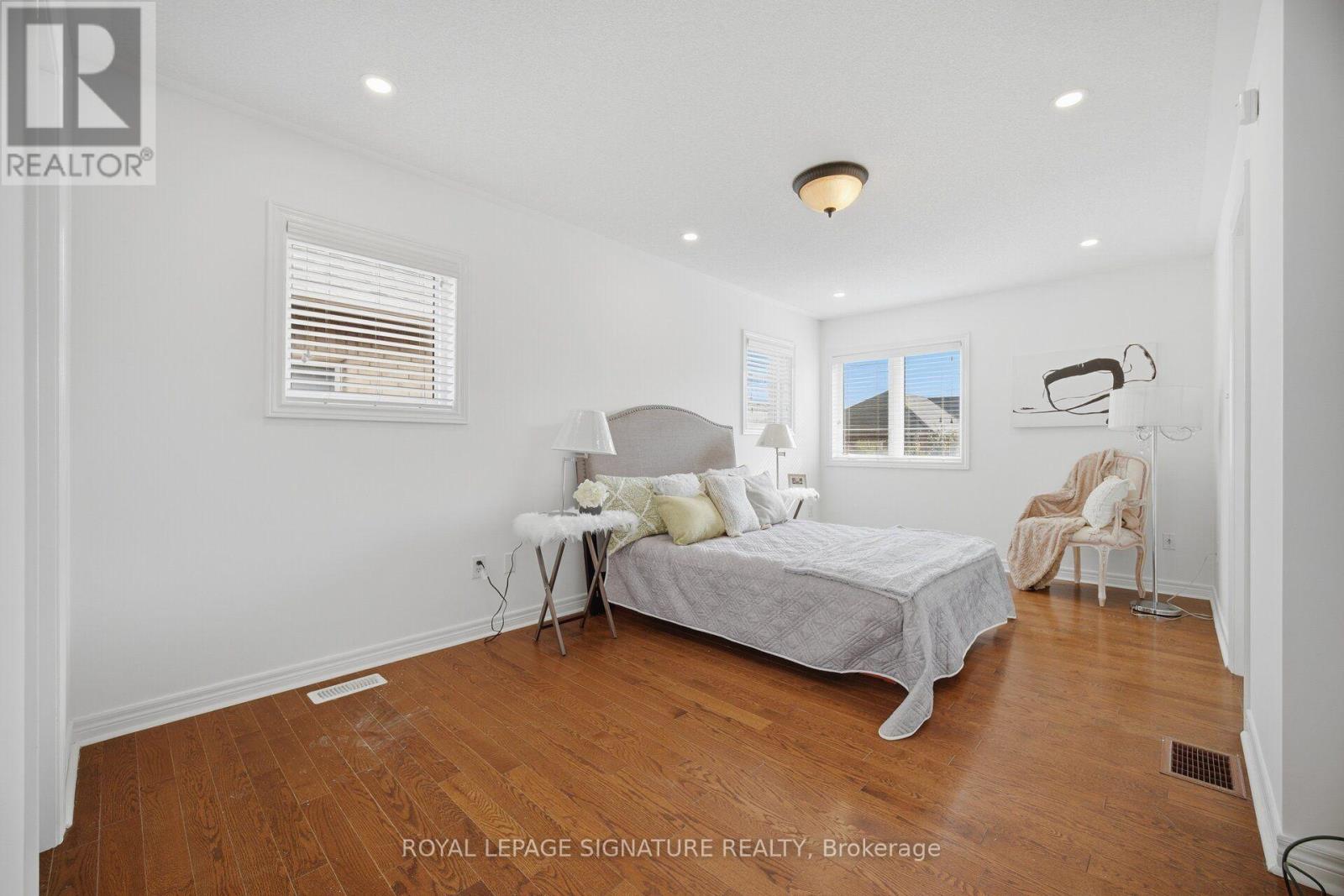 3250 Sunlight Street, Mississauga, Ontario  L5M 0G7 - Photo 19 - W13875492