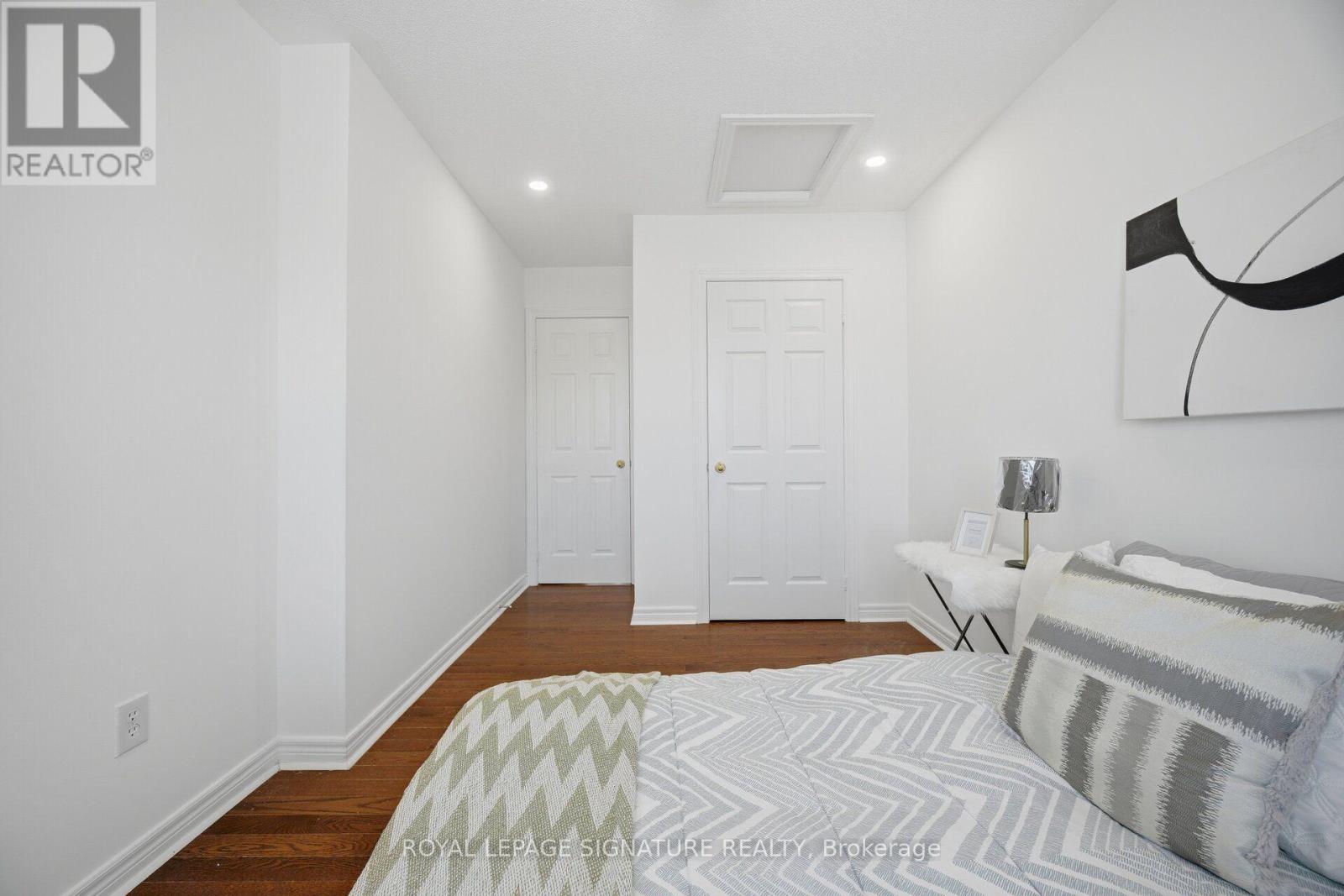 3250 Sunlight Street, Mississauga, Ontario  L5M 0G7 - Photo 24 - W13875492