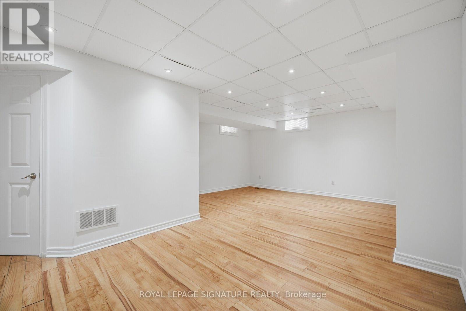 3250 Sunlight Street, Mississauga, Ontario  L5M 0G7 - Photo 30 - W13875492