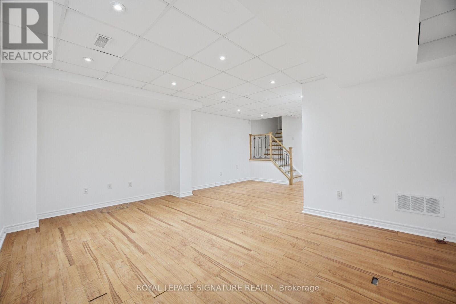 3250 Sunlight Street, Mississauga, Ontario  L5M 0G7 - Photo 31 - W13875492