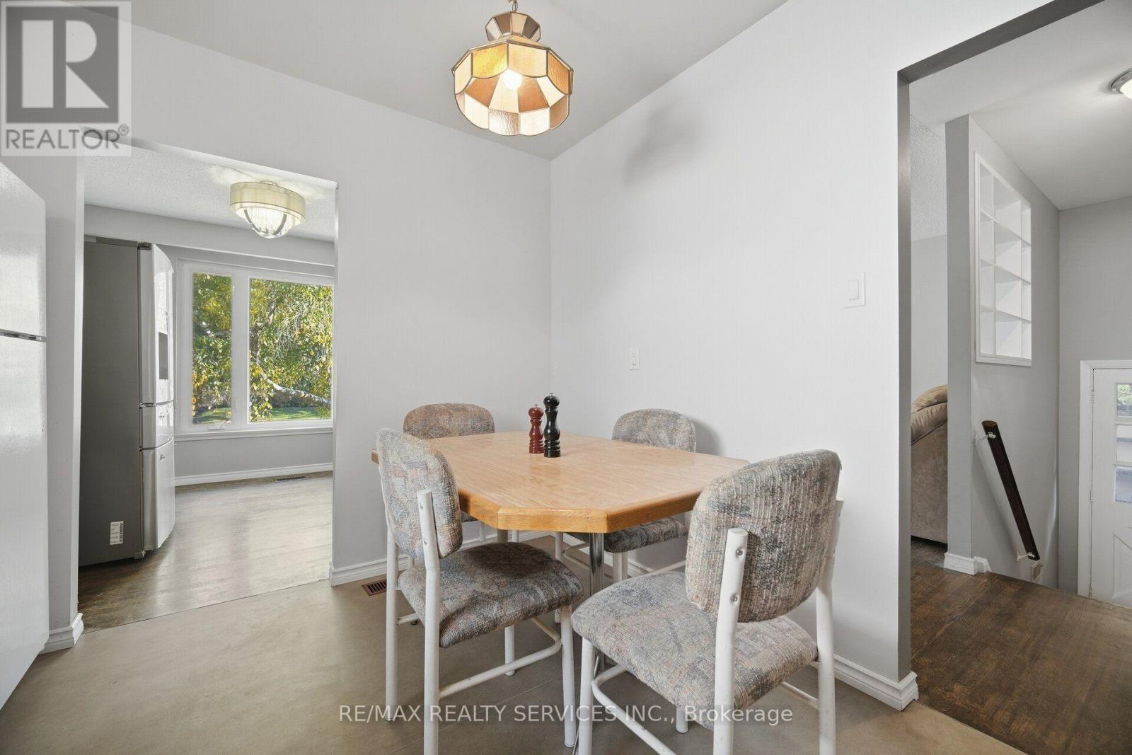 49 Ferndale Crescent, Brampton, Ontario  L6W 1G1 - Photo 17 - W13875498