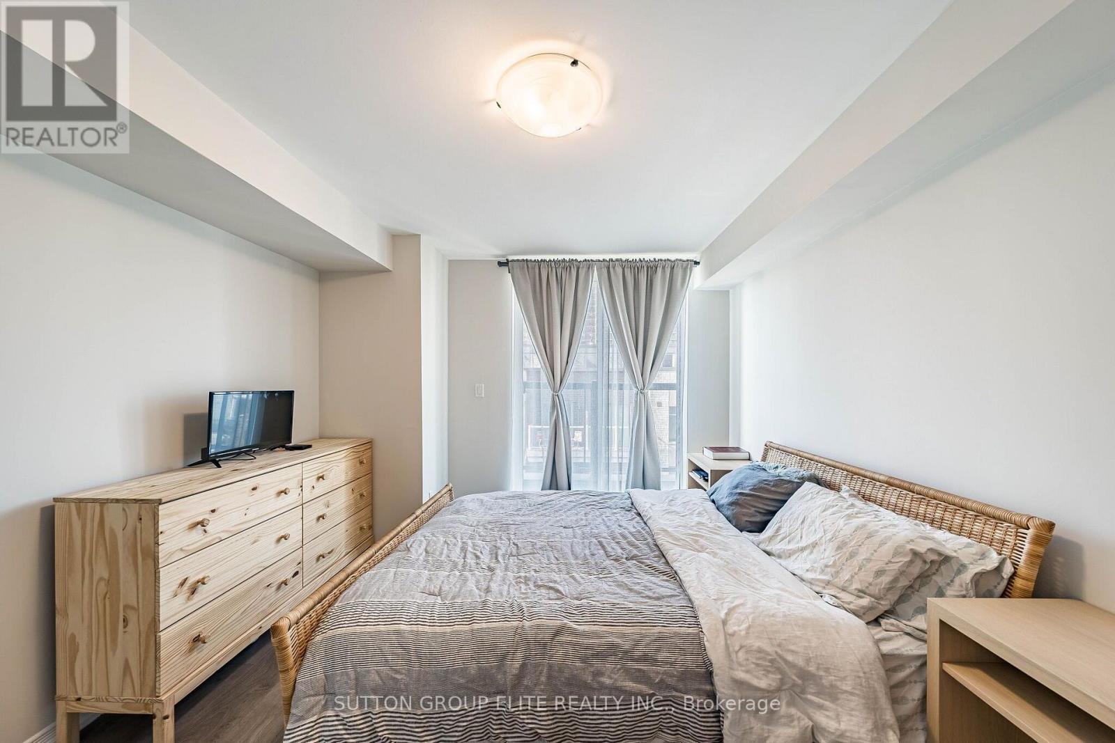 245 - 19 Applewood Lane, Toronto, Ontario  M9C 0C1 - Photo 22 - W13875518