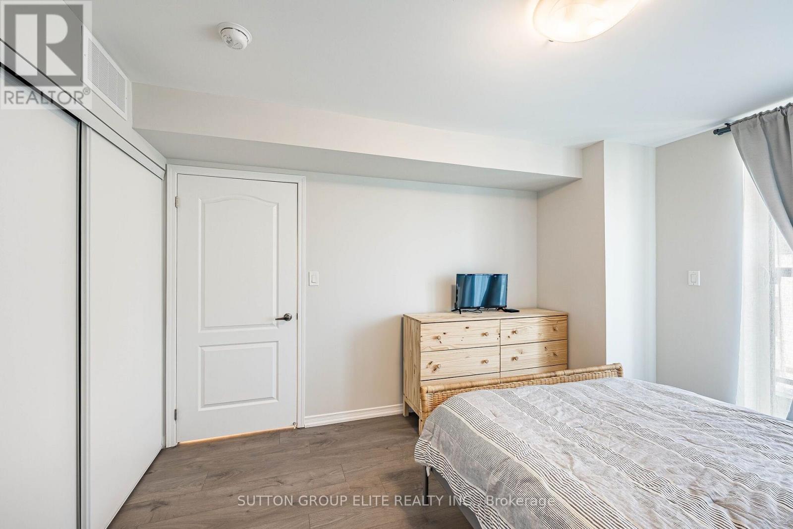 245 - 19 Applewood Lane, Toronto, Ontario  M9C 0C1 - Photo 24 - W13875518