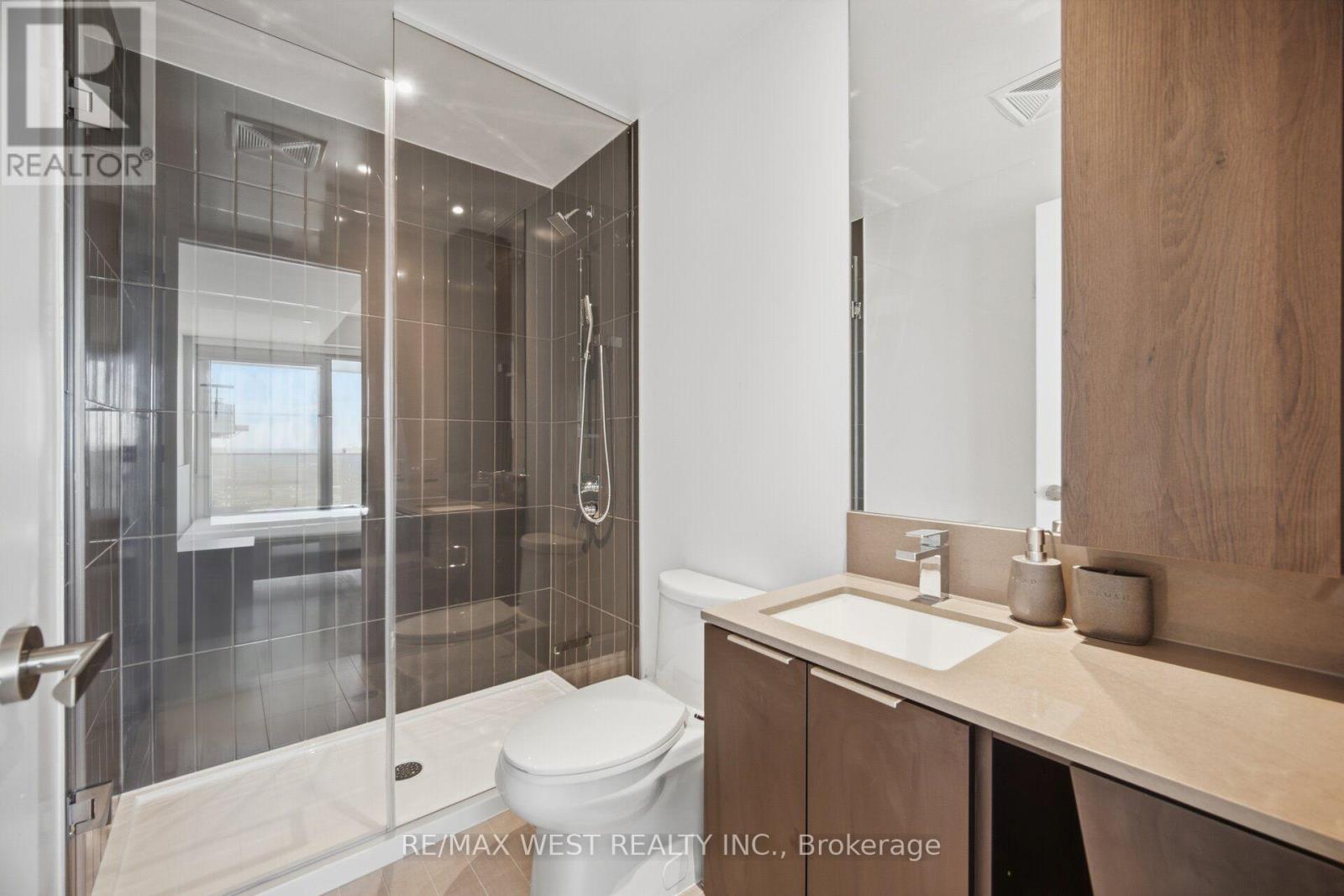 5104 - 3900 Confederation Parkway, Mississauga, Ontario  L5B 0M3 - Photo 22 - W13875634