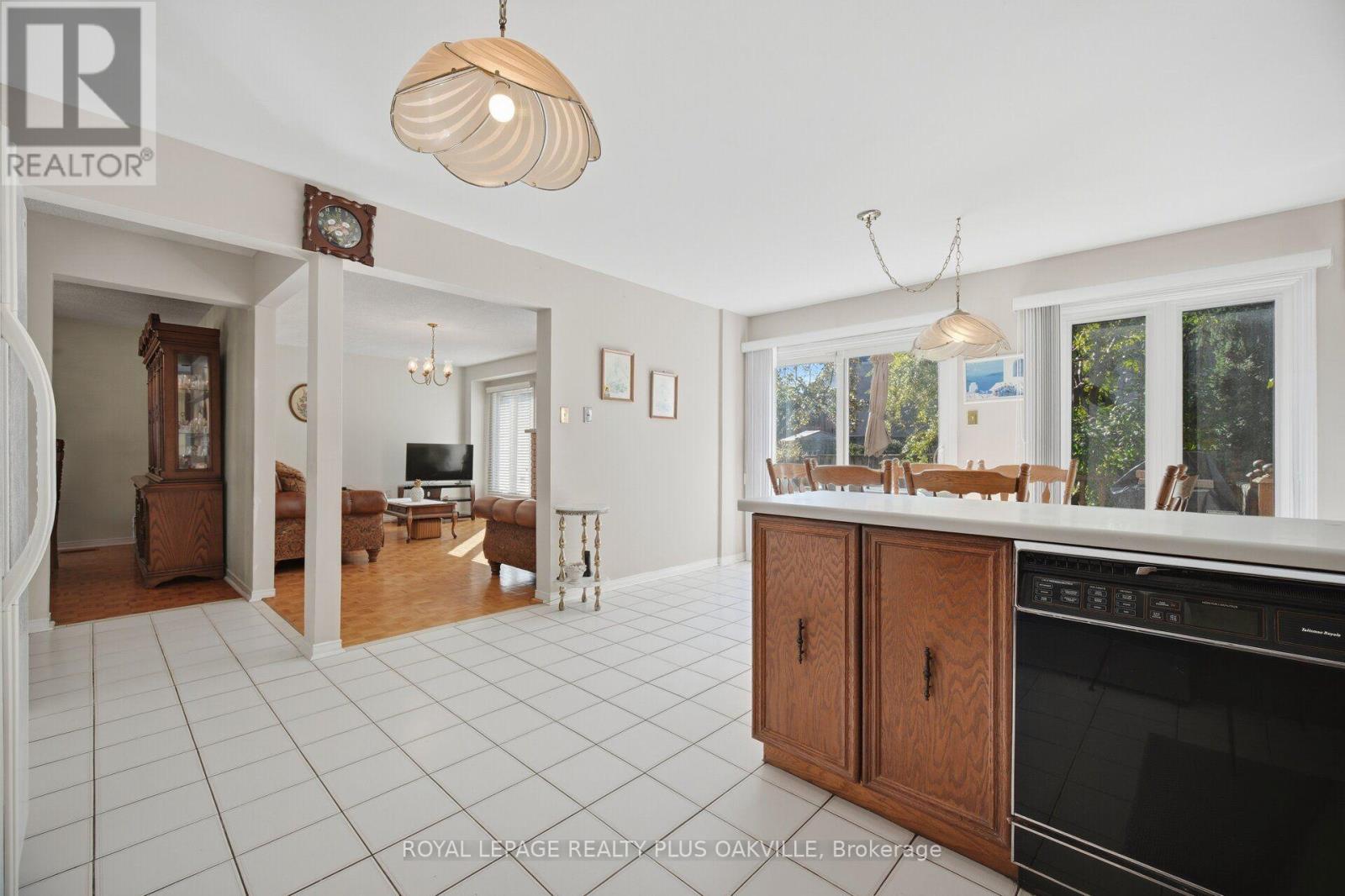 341 Nahani Way, Mississauga, Ontario  L4Z 3B5 - Photo 20 - W13875658