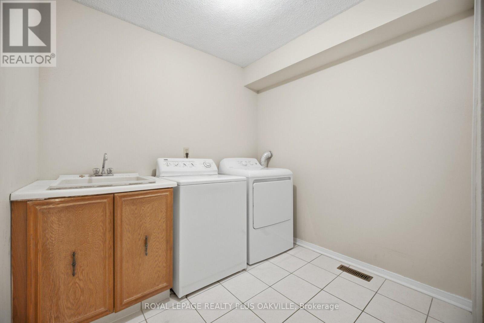 341 Nahani Way, Mississauga, Ontario  L4Z 3B5 - Photo 43 - W13875658