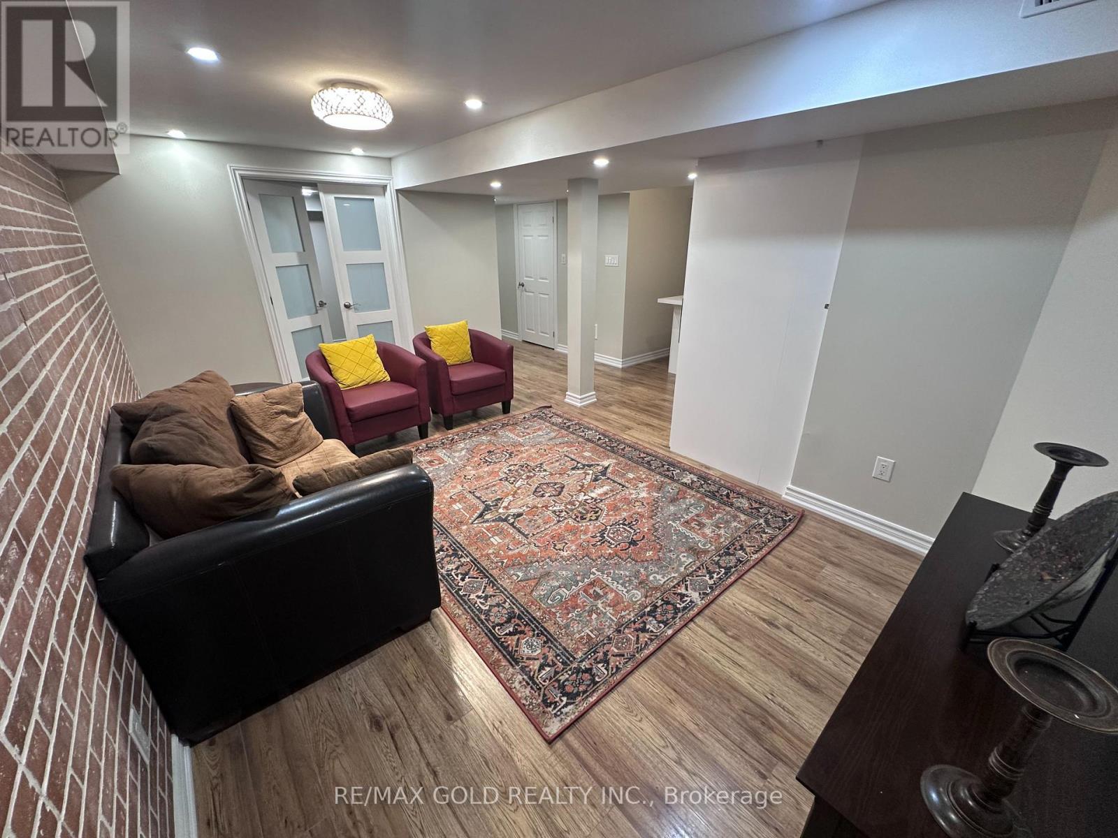 Lower - 24 Aird Court, Milton, Ontario  L9T 3Y1 - Photo 5 - W13875684