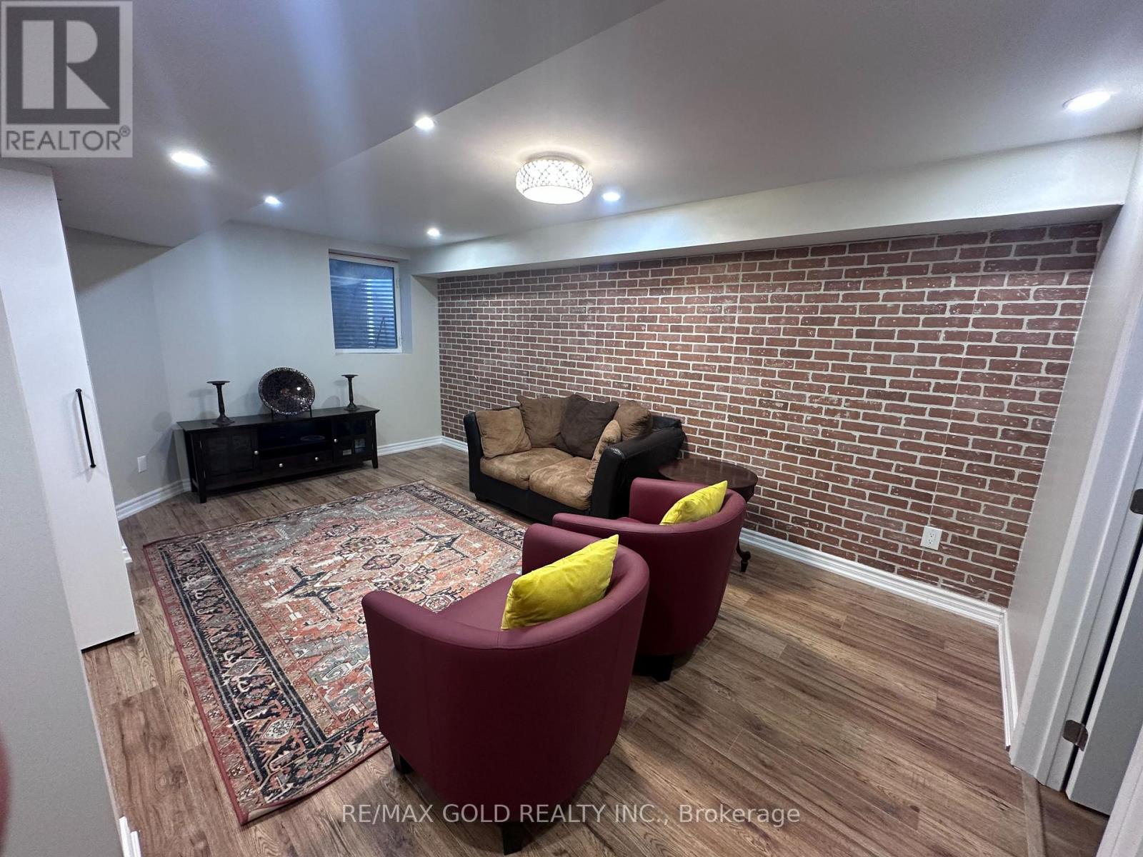 Lower - 24 Aird Court, Milton, Ontario  L9T 3Y1 - Photo 6 - W13875684