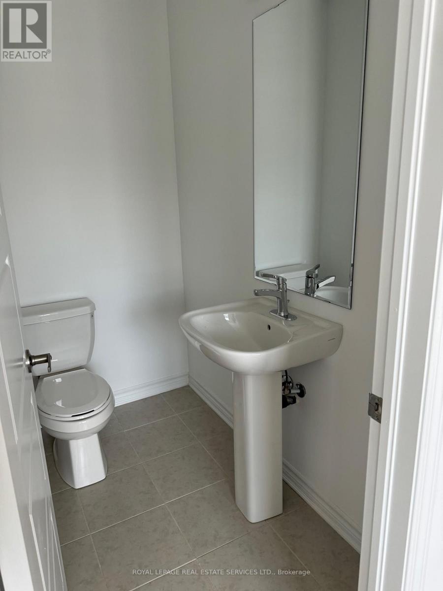 1575 Denison Place, Milton, Ontario  L9E 1Y2 - Photo 6 - W13875692