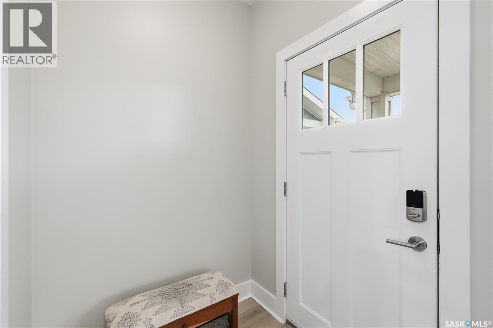 282 Eaton Crescent, Saskatoon, Saskatchewan  S7V 0H4 - Photo 4 - SK050668