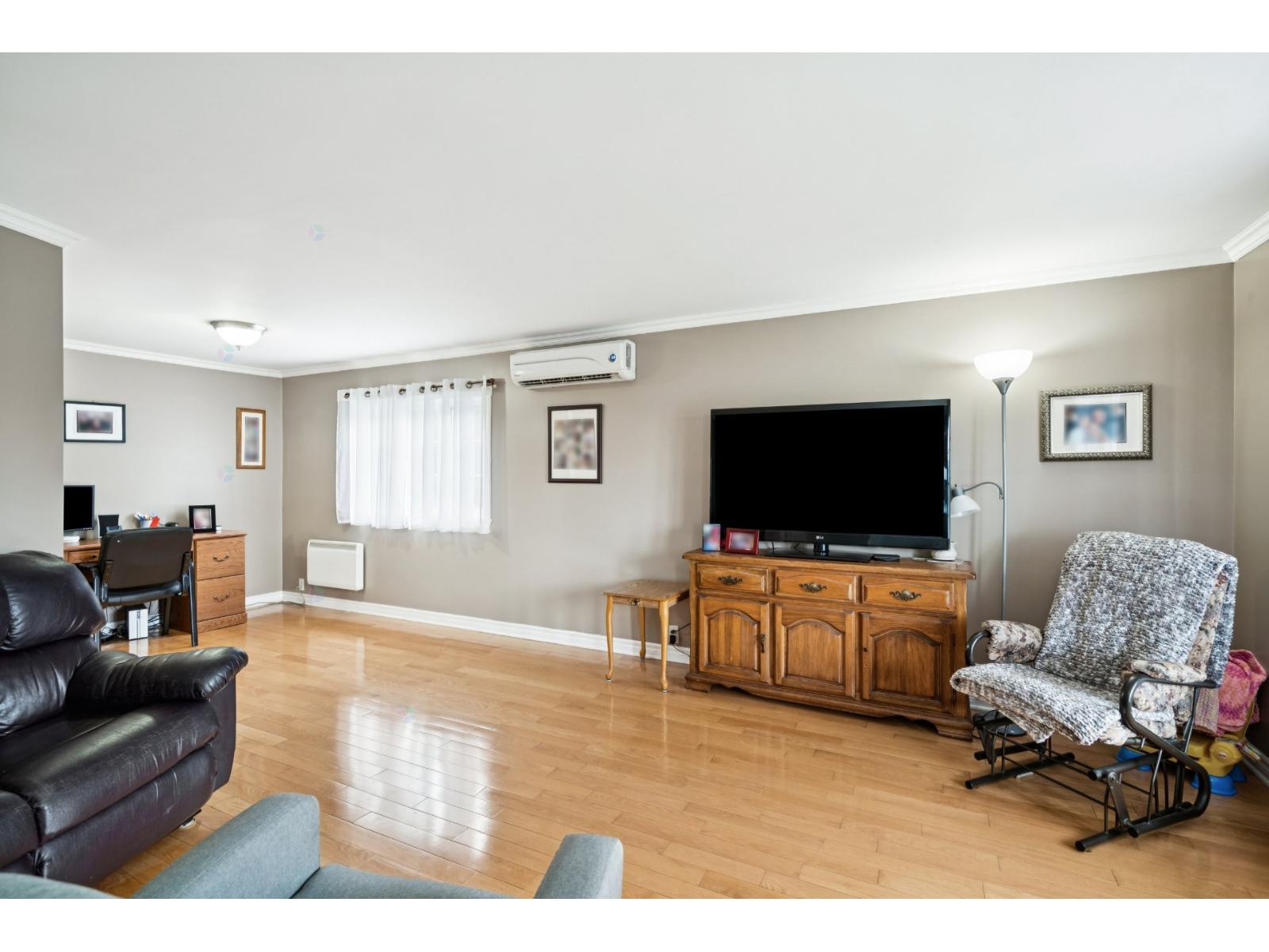 179 Rue Guy Beauharnois Quebec Canada J6N3H5 4