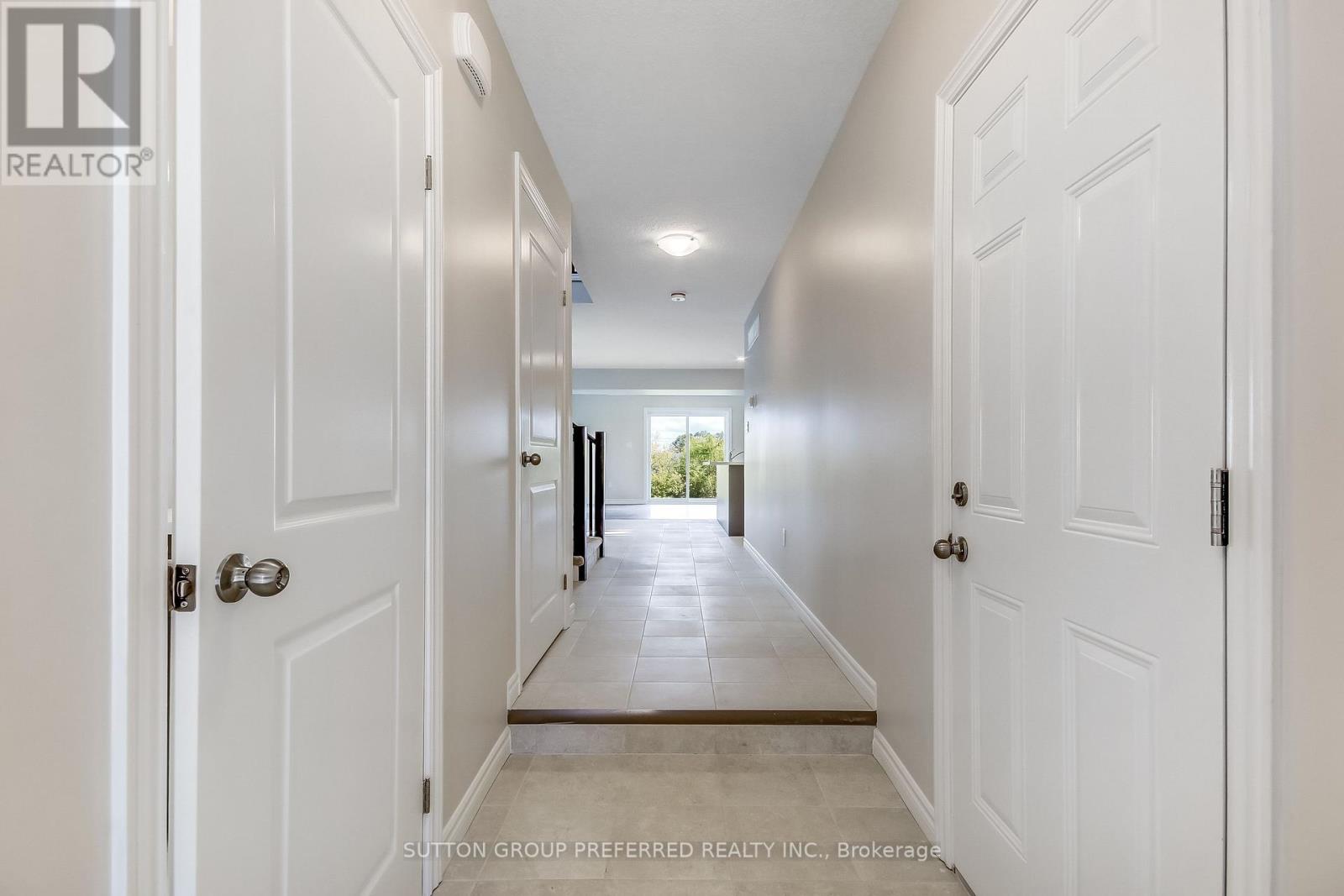 3956 Mia Avenue, London South, Ontario  N6L 0H4 - Photo 3 - X13858566