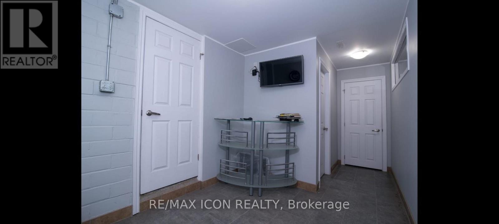 227 Louisa Street, Kitchener, Ontario  N2H 5M6 - Photo 10 - X13875696
