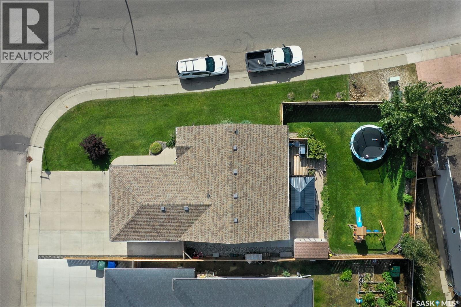 1130 Korol Green, Saskatoon, Saskatchewan  S7R 0E5 - Photo 4 - SK050328