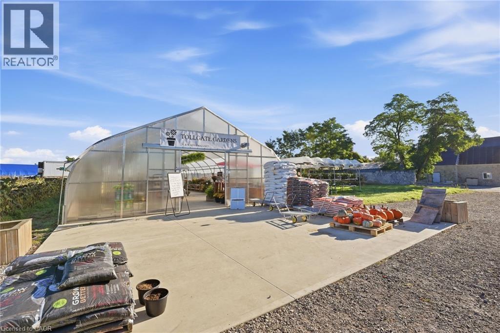 1058 Highway 8, Dundas, Ontario  L9H 5E1 - Photo 41 - 40867382