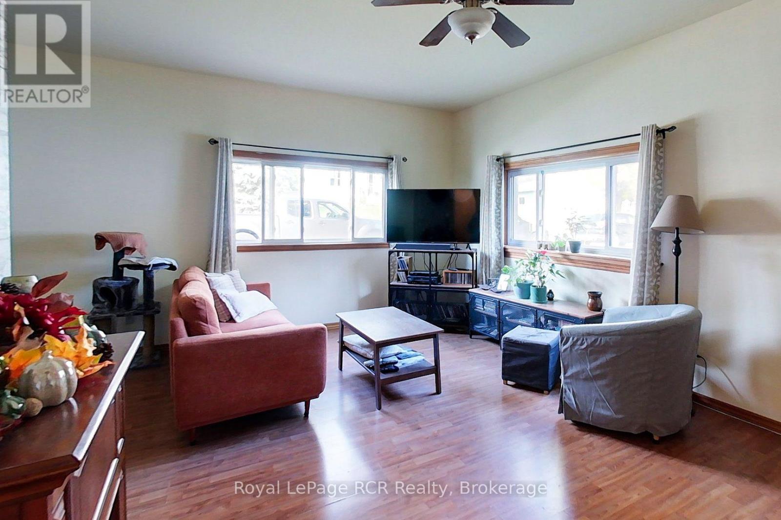 11 Gordon Street E, South Bruce, Ontario  N0G 2S0 - Photo 15 - X13869572