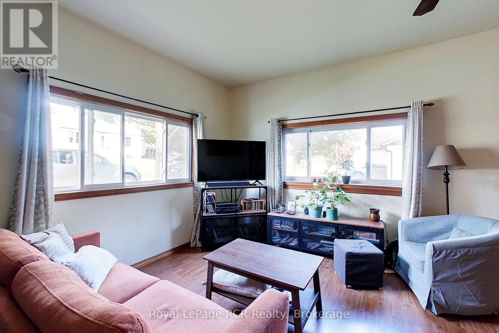 11 Gordon Street E, South Bruce, Ontario  N0G 2S0 - Photo 17 - X13869572
